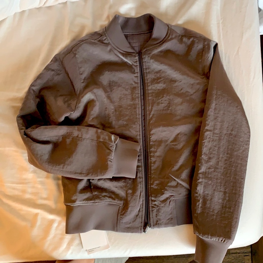 Lululemon brand new bomber jacket